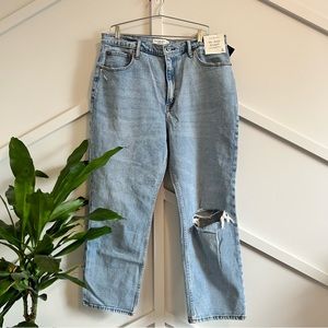 Abercrombie Ankle Straight Ultra High Rise Jeans